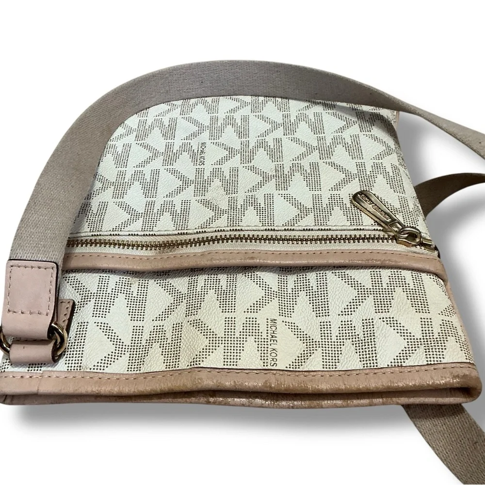 MICHAEL Michael Kors Monogram White & Beige Purse Crossbody Bag